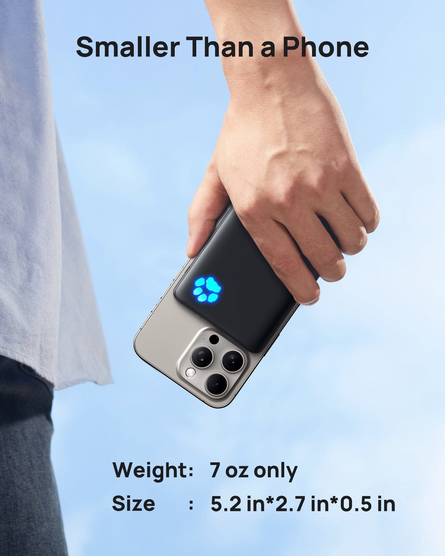 INIU PowerPaw™ Slim 10K Black power bank, ultra-slim design, held by hand, iPhone compatible