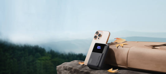 INIU P63-E1 power bank for travel essential