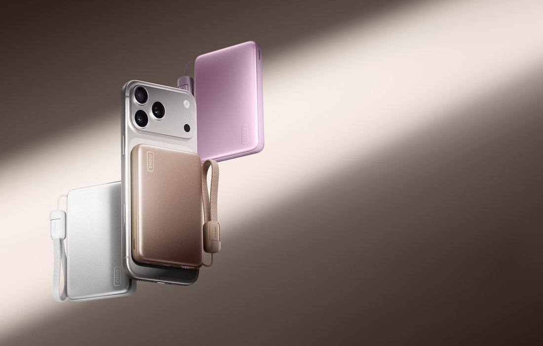 Magnetic power bank on smartphone with slim chargers.